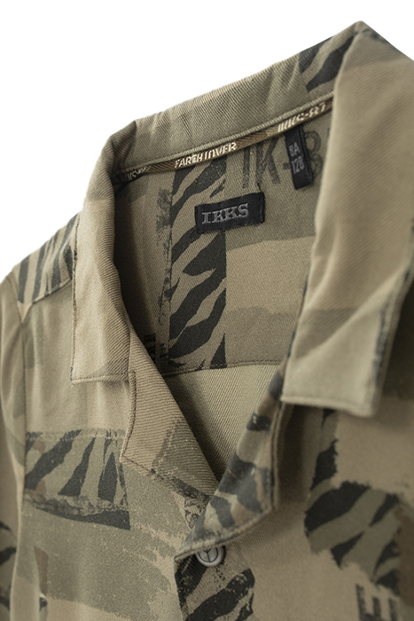 BOYS’ KHAKI CAMOUFLAGE PRINT LENZING™ ECOVERO™ SHIRT 4