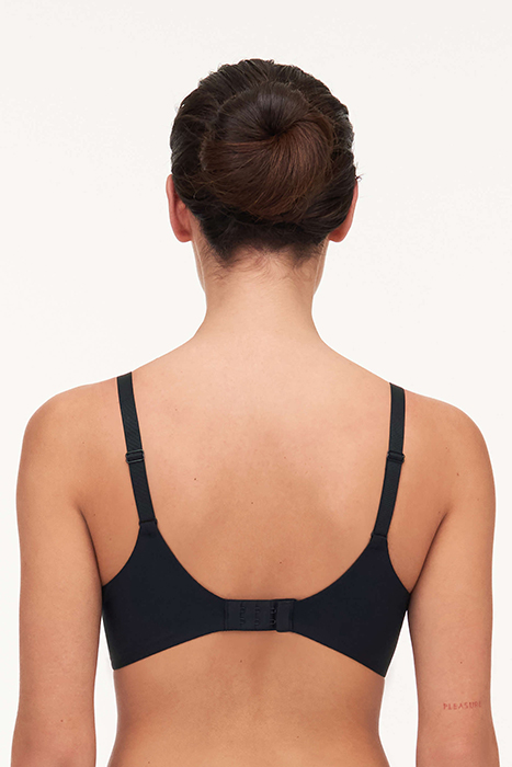 DAILY GRAPHIC BLACK 2