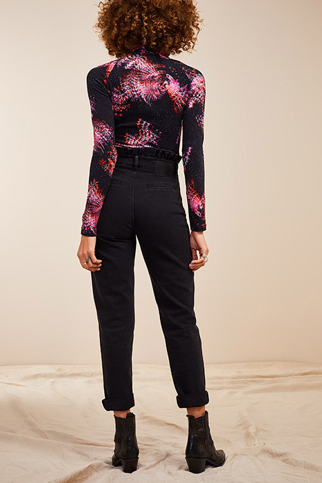 LE FAYE. BLACK SLOUCHY JEANS 2