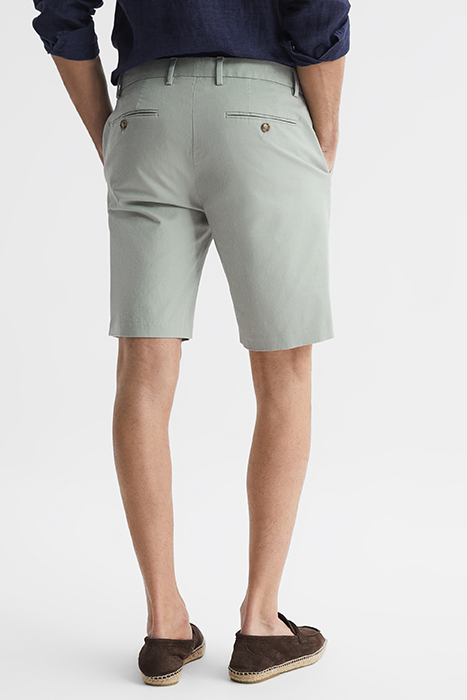WICKET SHORTS SAGE 2