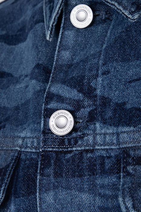 LASER ETCHED DENIM JACKET MID WASH 3