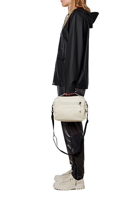 UNISEX SHORT HOODED COAT BLACK 8