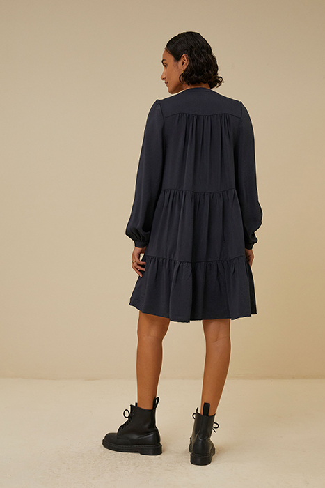 NONO SATIN STRIPE DRESS GRAPHITE 2