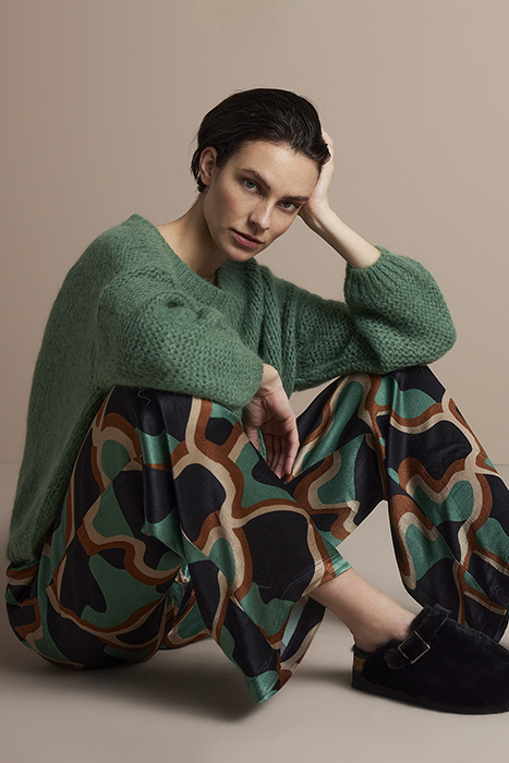 TROUSERS GRAPHIC VISCOSE PRINTS 4