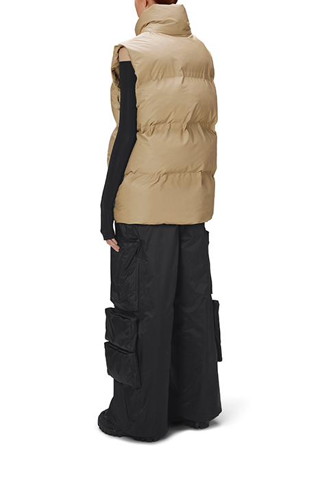 UNISEX BATOR PUFFER VEST SAND 7