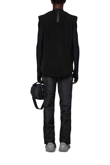 UNISEX FLEECE VEST BLACK 2