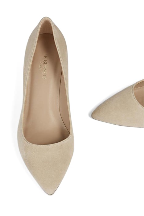 FLORET POINTED PUMP TRENCH 3