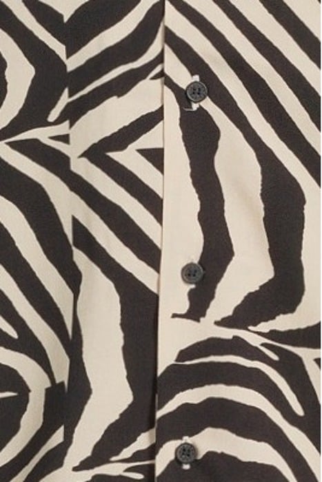 BLACK LENZING™ ECOVERO™ ZEBRA MOTIF REGULAR SHIRT BLACK 5