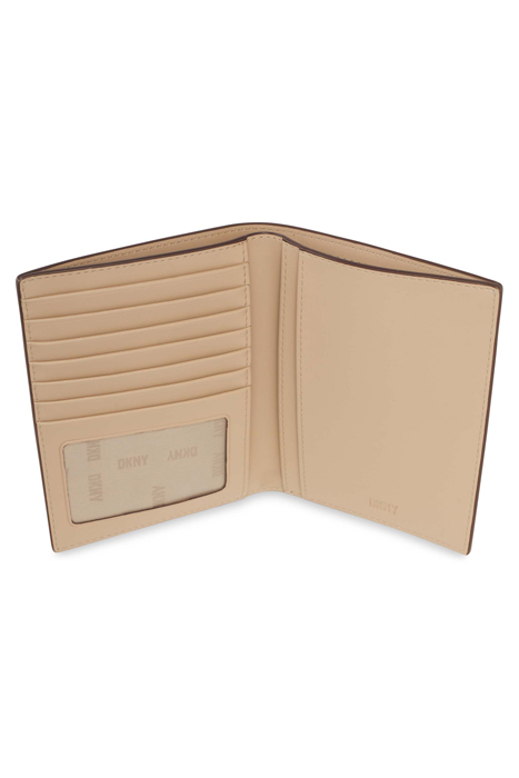 SIDNEY PASSPORT CASE GIANNI GRN 4