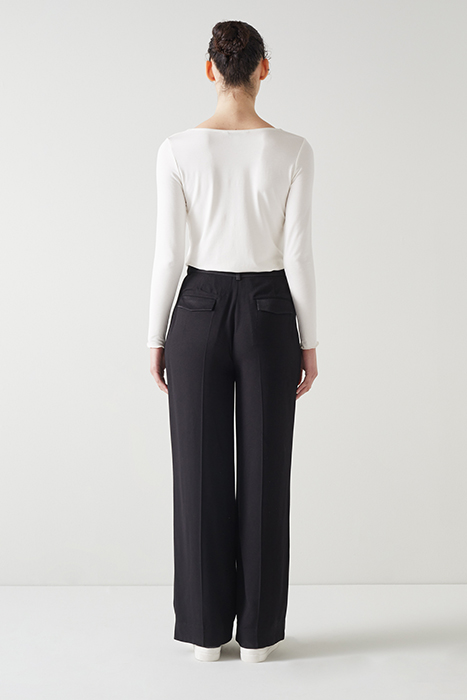 TJ MAY - SQUARE NECK IVORY 2