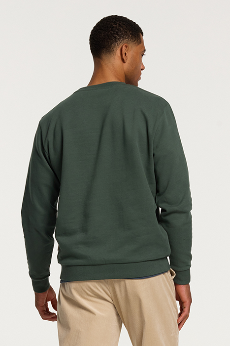 MEN TRIANGLE SWEATER CILANTRO GREEN 2