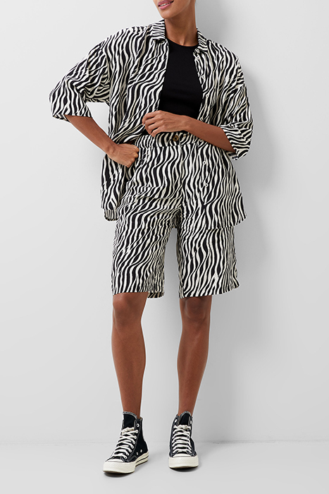 SEINE DELPHINE SHORTS BLACK 3