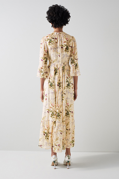 DR LOURDES - MEADOW SCENE MULTI 2