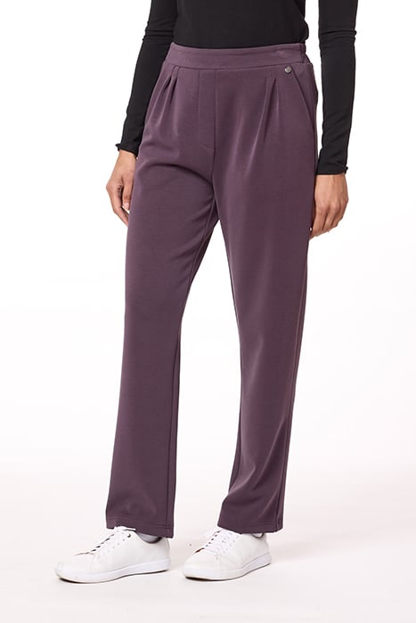 PLEAT FRONT PULL ON CARROT PLUM PERFECT 4