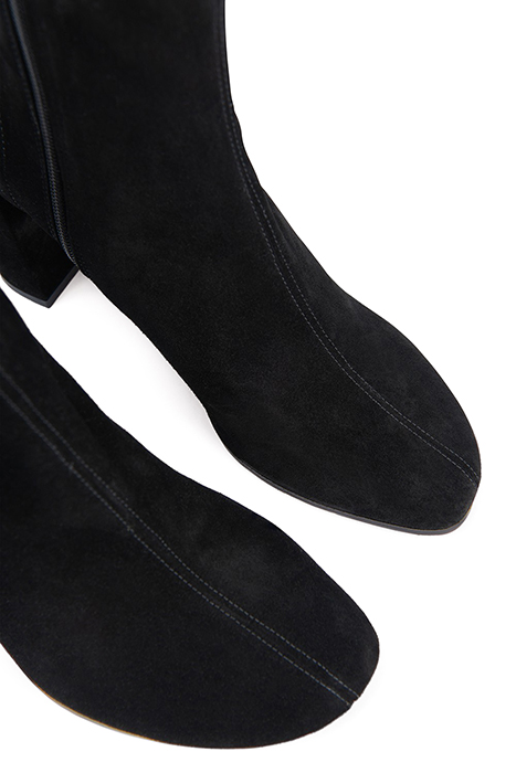 VLADA BLACK SUEDE LEATHER 6