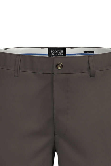 ESSENTIALS - MOTT SUPER SLIM-FIT STRETCH TWILL CHINO DARK TA 4