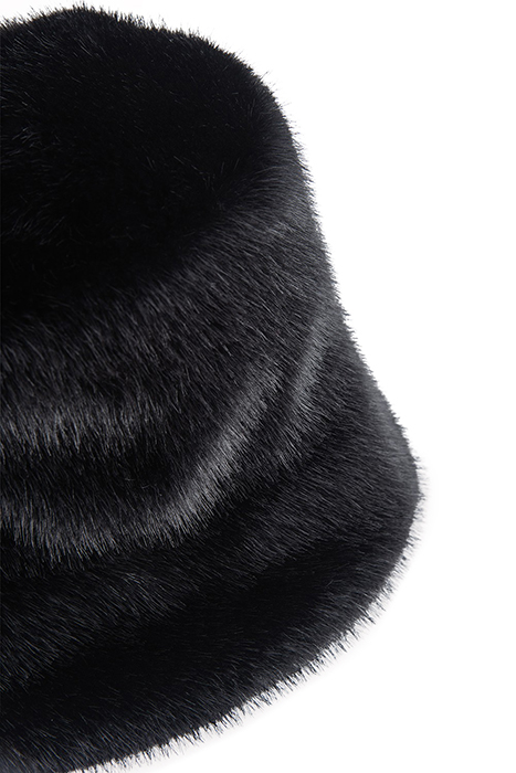 FLETCHER BUCKET HAT BLACK FAUX FUR 2