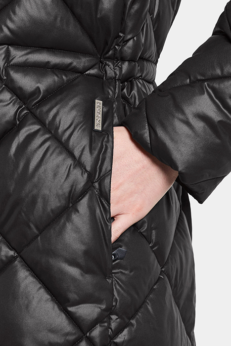 SAGA WNS COAT L BLACK 9