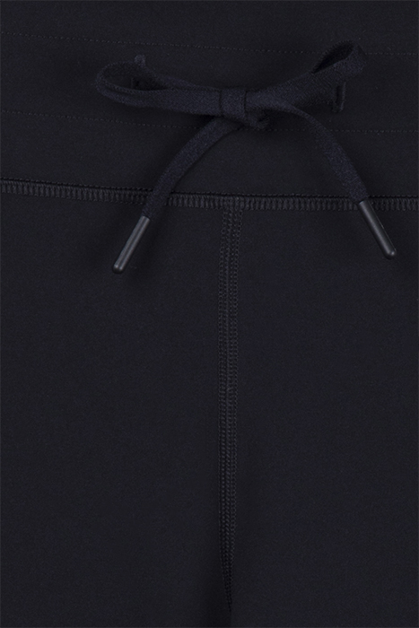 ESSENTIAL CROP LEGGING BLACK 3