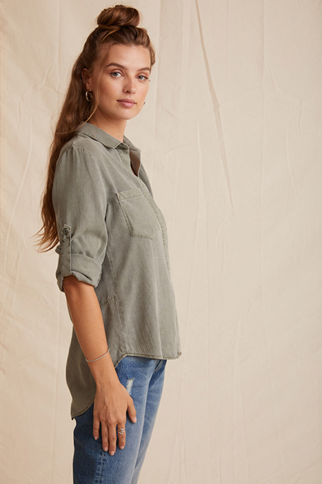 SPLIT BACK BUTTON DOWN SOFT ARMY 3