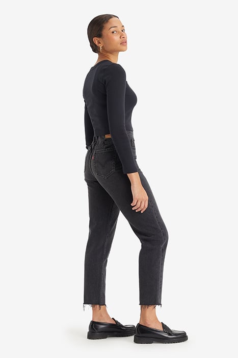 HIGH WAISTED JEANS IN WASHED BLACK 4