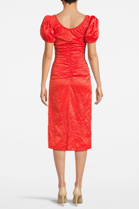 CRINKLED SATIN GATHERED U-NECK MIDI DRESS GRENADINE 2