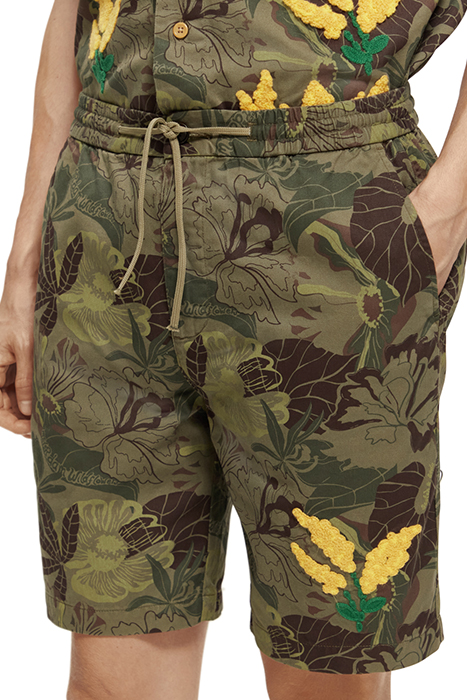 FAVE- PRINTED TWILL BERMUDA SHORT WITH EMBROIDERY CAMO FLORA 7