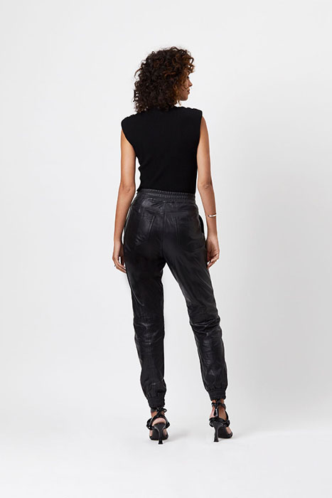 KUNO LEATHER JOGGER PANTS RAVEN 2
