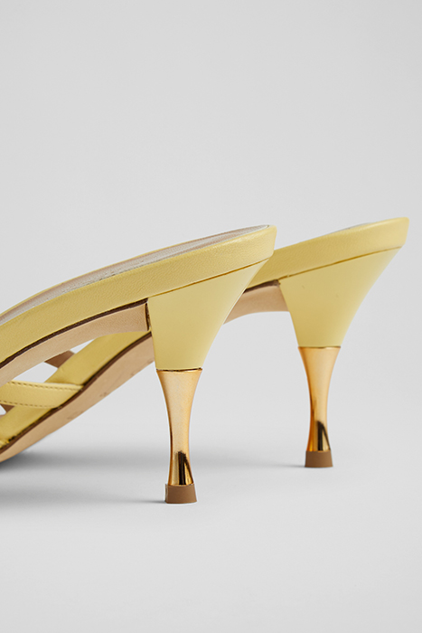 FS KITTY LOW HEEL YELLOW 4