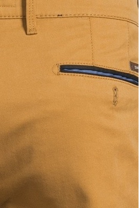 BENNY-3-417861 OCHER 5