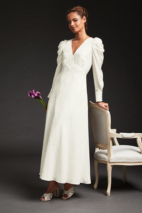 DR ROSE V NECK BRIDAL IVORY 5