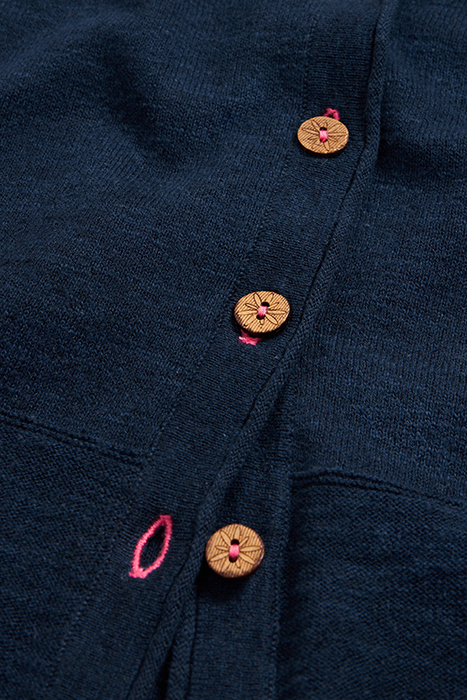 NARIA V NECK CARDI DARK NAVY 7