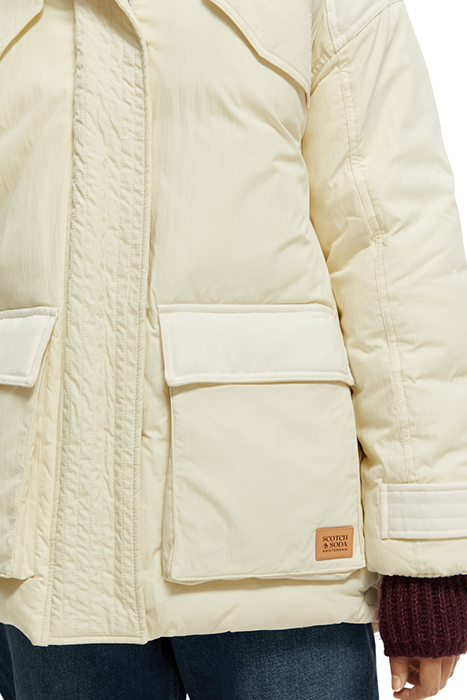 PARKA IN MIXED QUALITIES WITH REPREVE® FILLING AGED WHITE 9