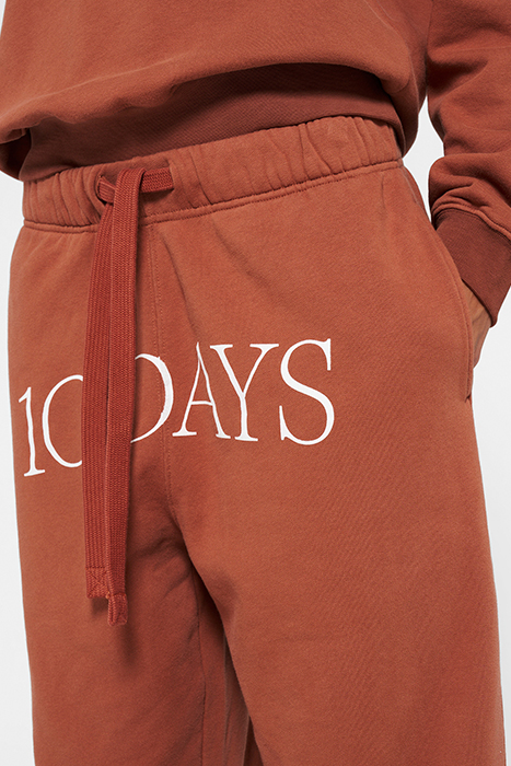 BAR JOGGER EASY SADDLE BROWN 6