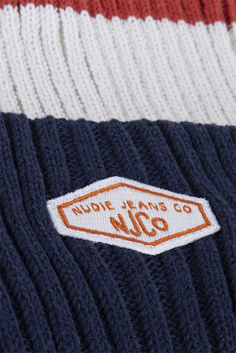 BEANIE POMPOM REBIRTH MULTI 3