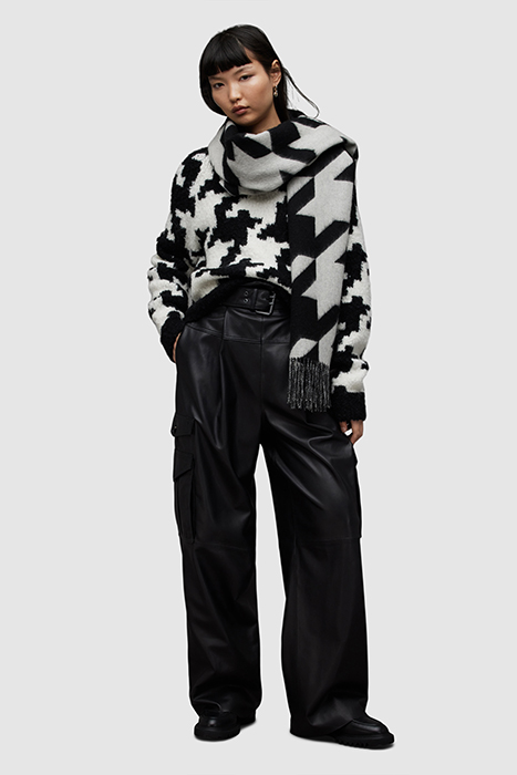 JOY JUMPER BLK/CHALK WHITE 5