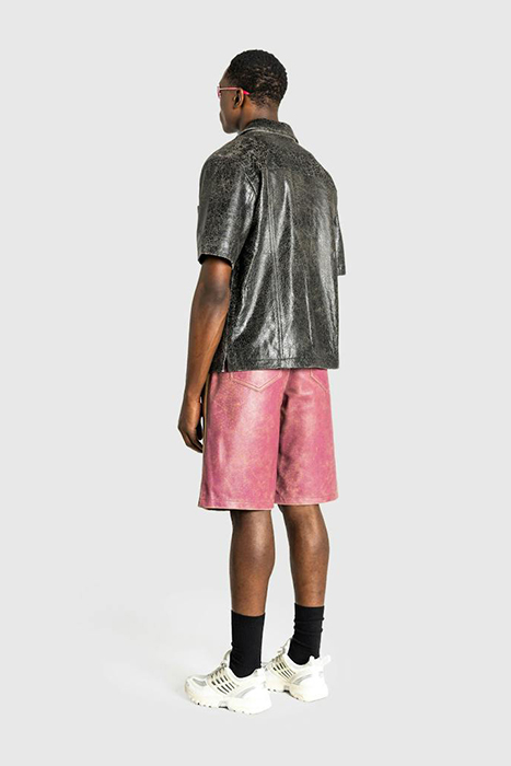 GUESS USA – CRACKLE LEATHER SHORT DISTRESSED DAMSON MULTI 3