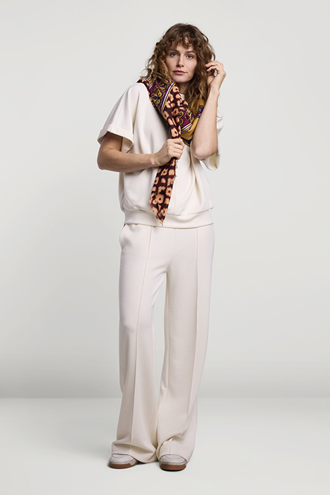 SCARF FLOWER MIX RED GRAPE 5