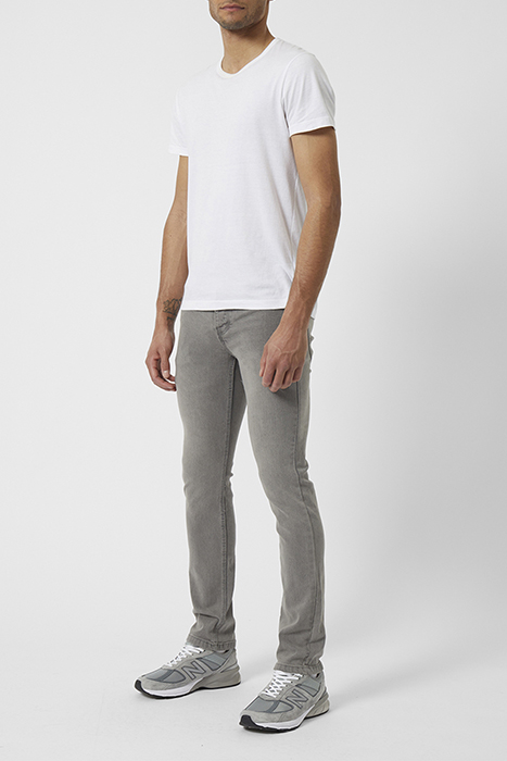 JEAN STRETCH TAPERED GREY 2