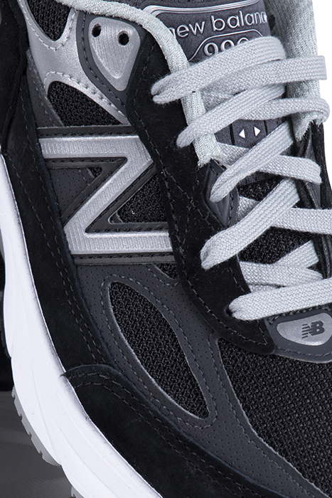 NEW BALANCE – W990BK6 BLACK/WHITE 4