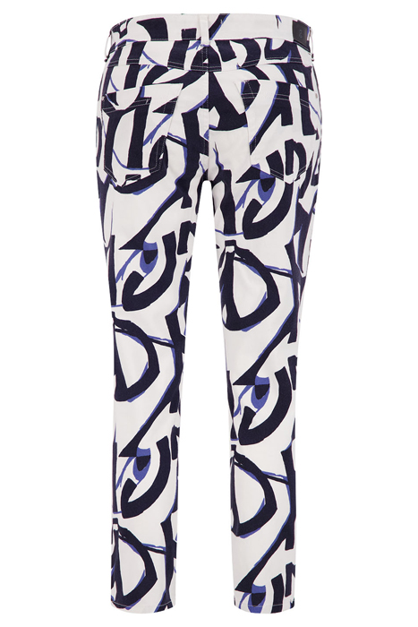 ZURI688-645181 MARINE 2