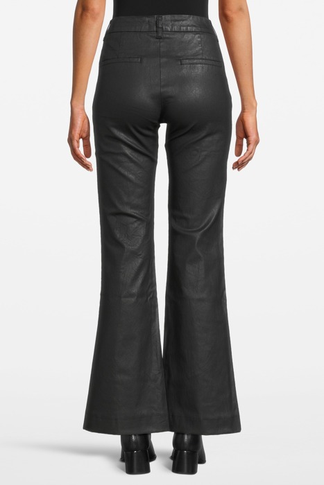 SILVIA SUPLE BLACK 2