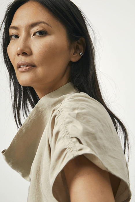 BLOOM DRAPEY DETAILED TOP DRY SAND 4