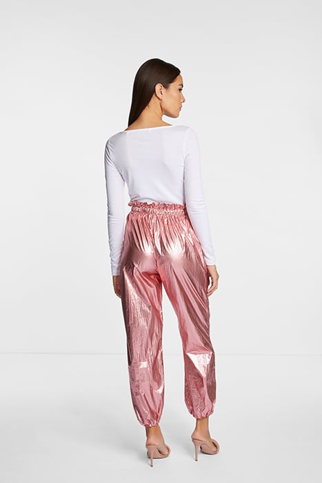 LONGSLEEVE WITH GATHERING WHITE 2