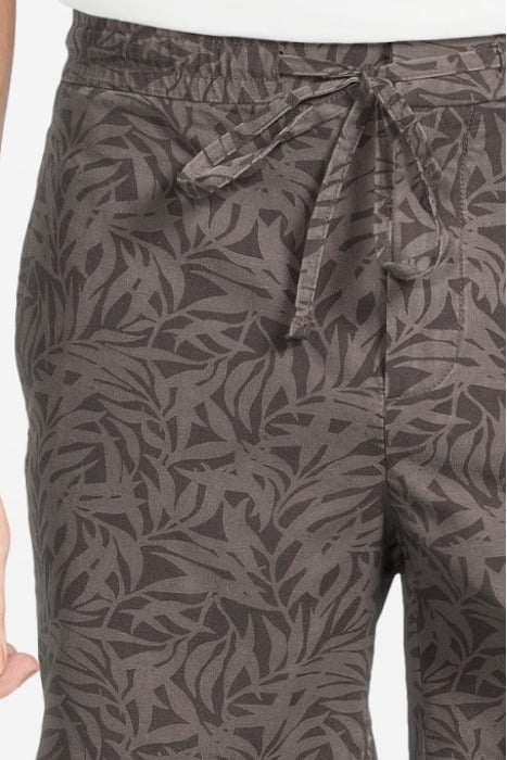 DARYL DRAWSTRING SHORT LICORICE 4