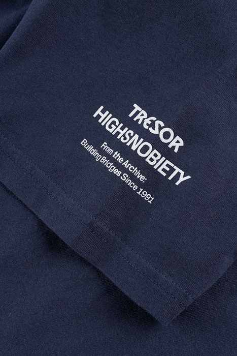 TRESOR X HIGHSNOBIETY – BERLIN, BERLIN 3 MENSCH T-SHIRT NAVY 5