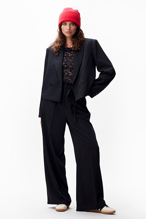 CROPPED BLAZER BLACK 2