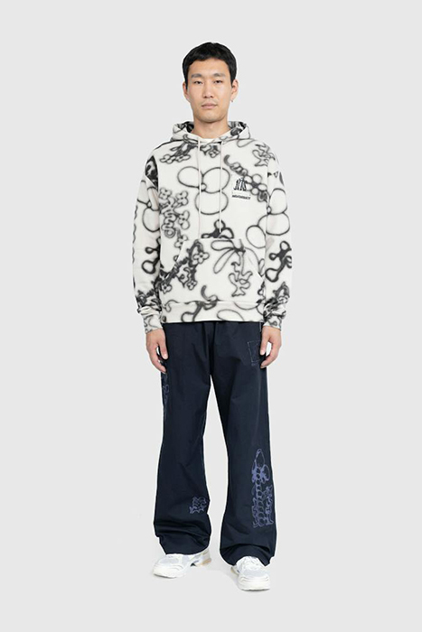 NTS X HIGHSNOBIETY – FLEECE FLOWER HOODIE IVORY/BLACK 2