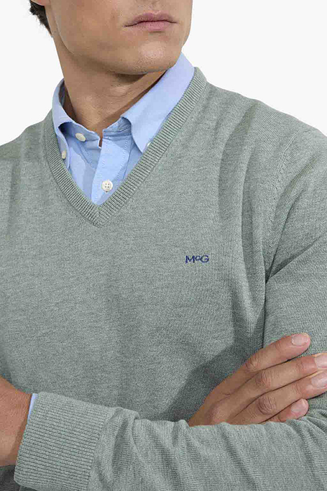 V-NECK SWEATER ICE GREEN 6