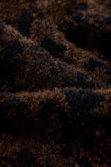 VIGO SCARF - ABSTRACT GOTHIC PATTERN SCARF OLD BARK 3